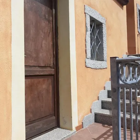 Sea View House Sardegna Da Sonia * バデージ